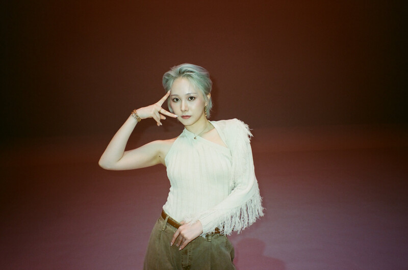 230930 M2 Twitter Update - EVERGLOW - September Film Camera Photos documents 4