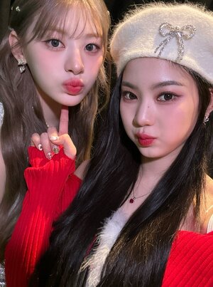 231226 STAYC Isa Twitter Update with Seeun