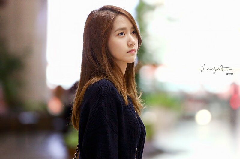 131005 Girls' Generation YoonA at Gimpo Airport | kpopping