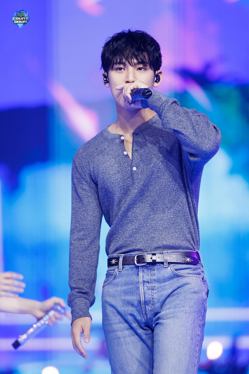 241017 SEVENTEEN Mingyu - 'LOVE, MONEY, FAME' at M Countdown documents 5