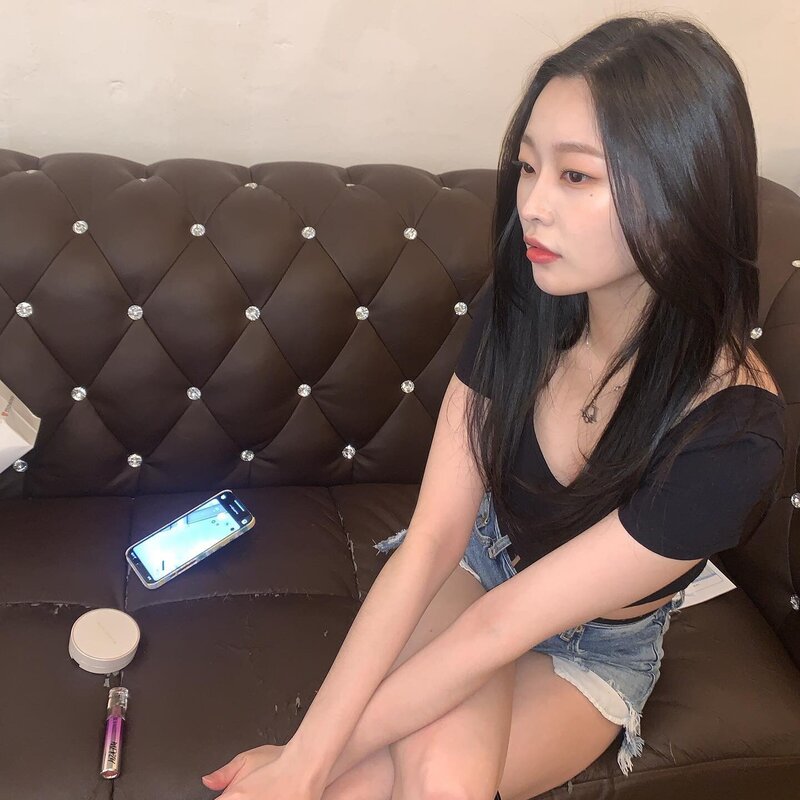 210627 Eunwoo Instagram Update documents 1