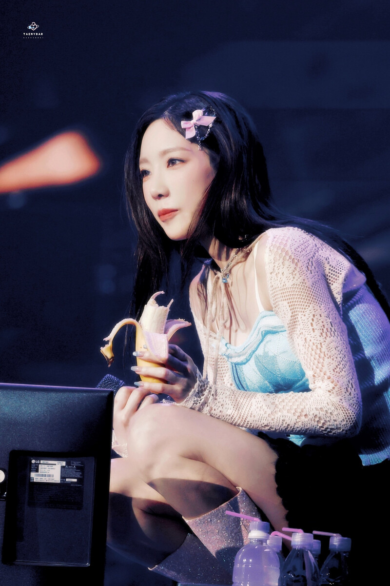 230604 Taeyeon - 'The Odd of Love' Concert in Seoul Day 2 documents 11