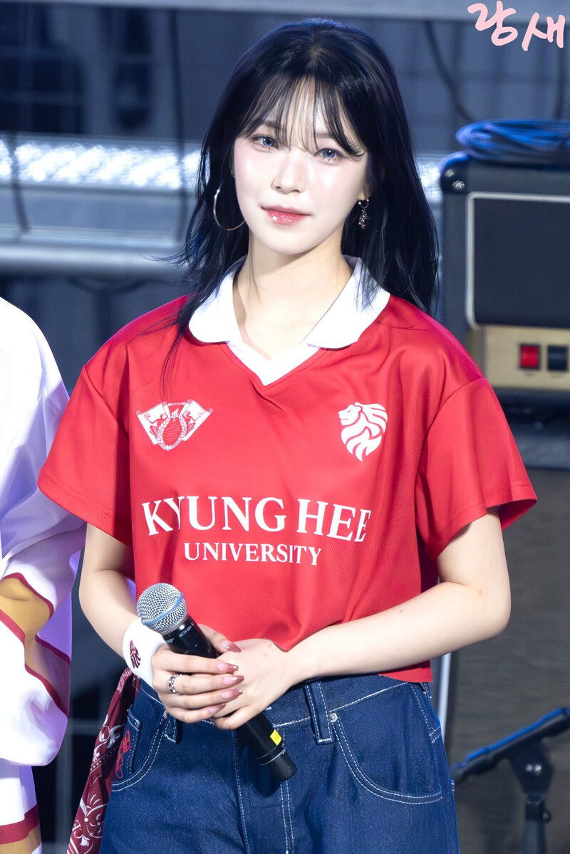 240925 fromis_9 Jiheon - Kyung Hee University Festival documents 3