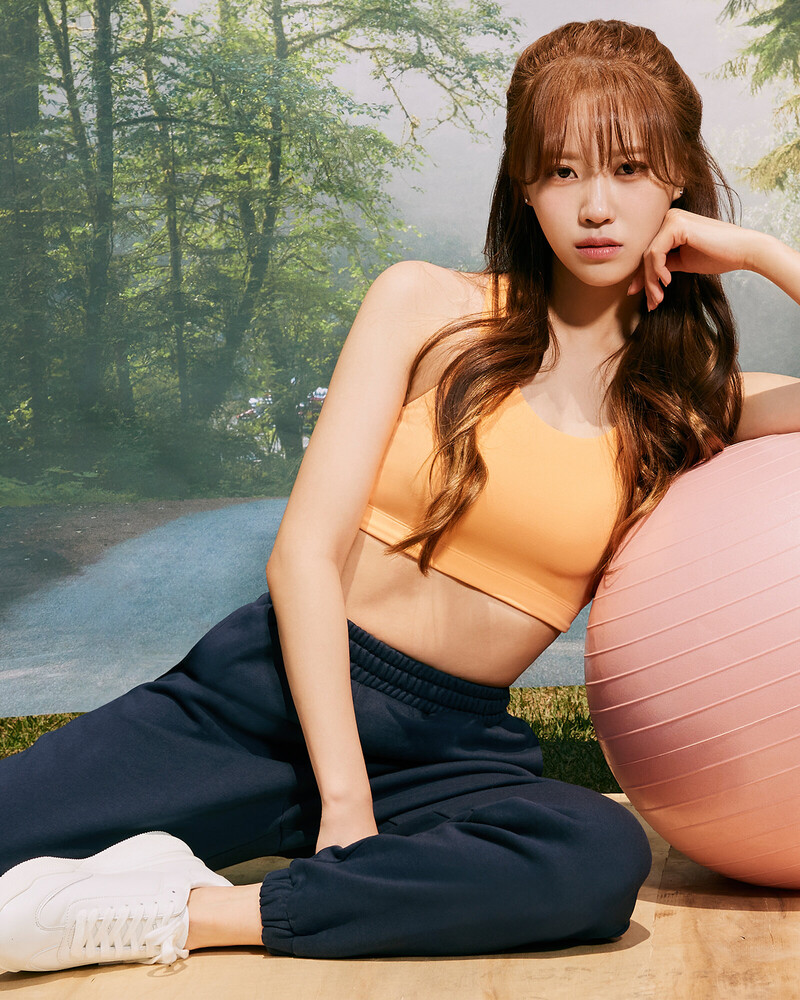 LEE MIJOO for BARREL FIT 22 Summer Spot Campaign documents 22