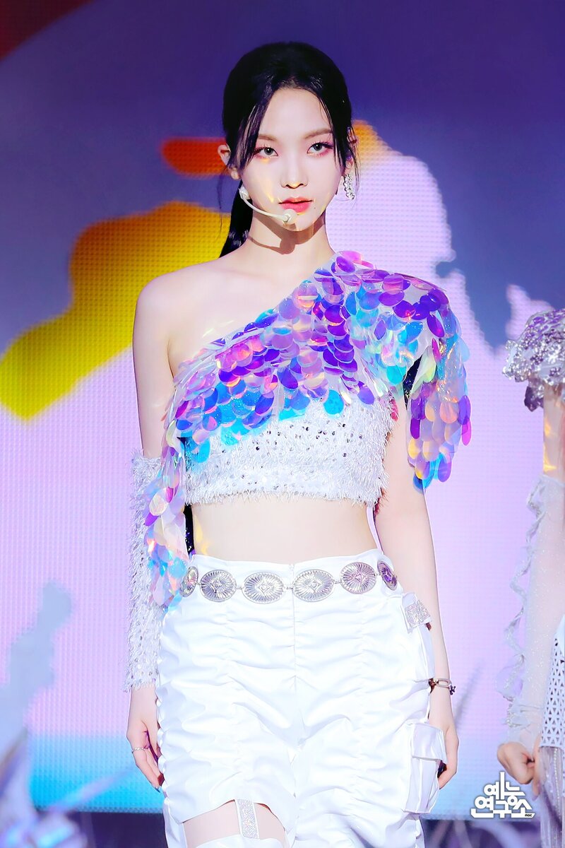 210605 aespa - 'Next Level' at Music Core documents 4