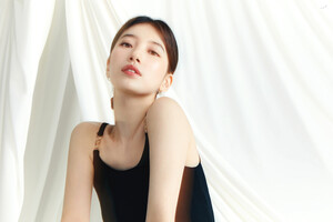 SUZY for Guess S/S 2024 Campaign - The Black Label Collection