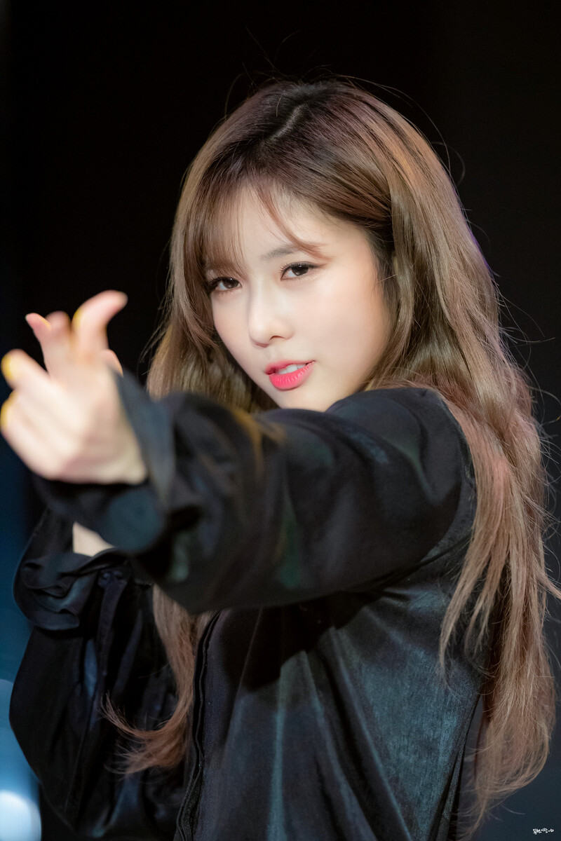 190106 Dreamcatcher Yoohyeon documents 2