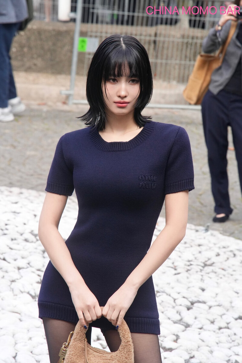 231003 TWICE Momo - Paris Fashion Week documents 1