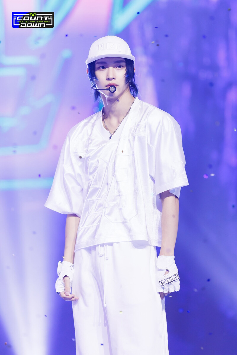 231109 RIIZE Wonbin - "Talk Saxy" at M Countdown documents 3