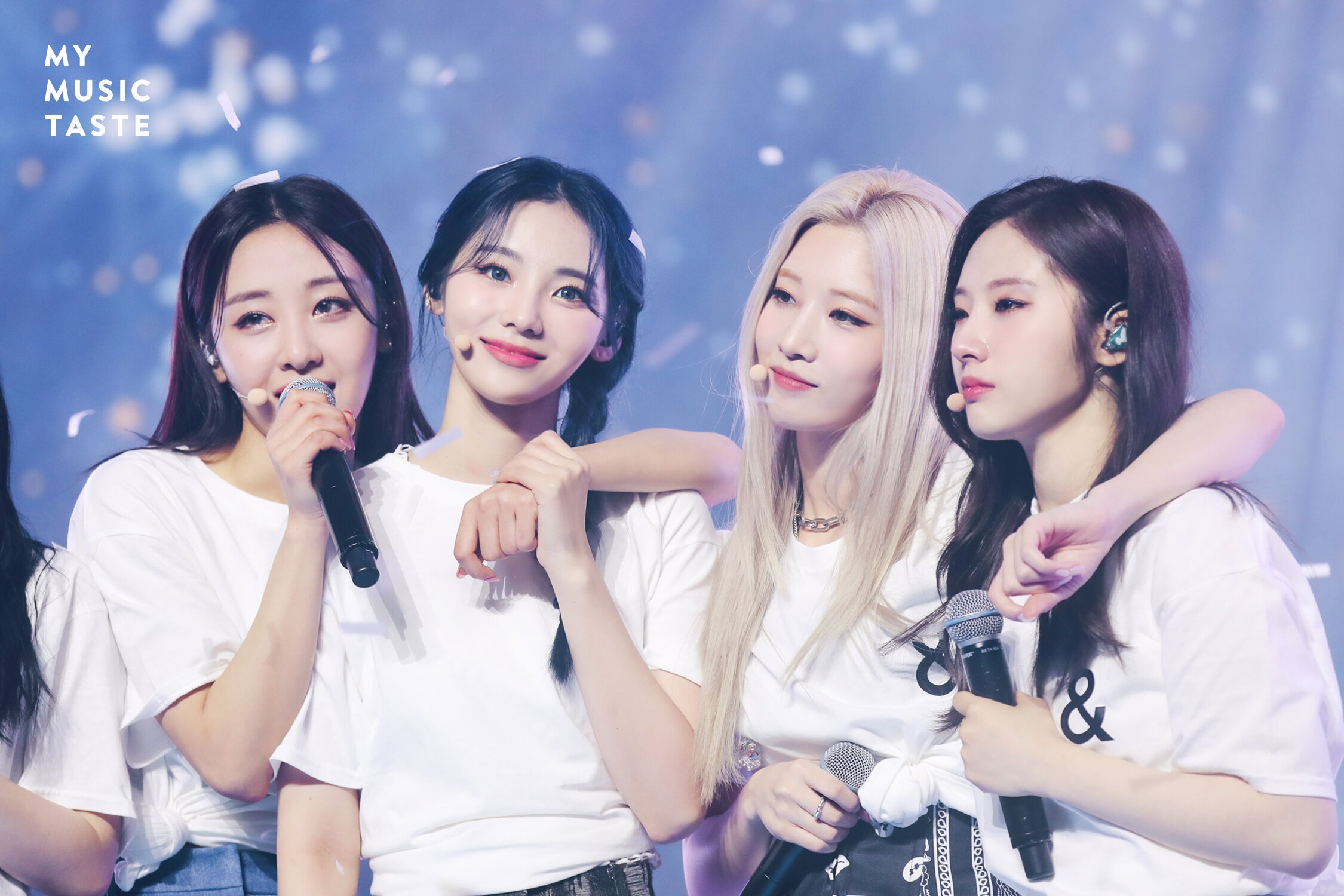 July 11 21 Mymusictaste Twitter Update Loona On Wave Loopdtheworld Concert Photos Kpopping
