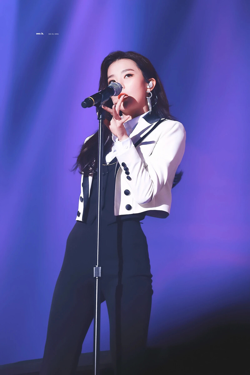 191123-24 La Rouge Day 1 & 2 - Red Velvet Seulgi documents 14