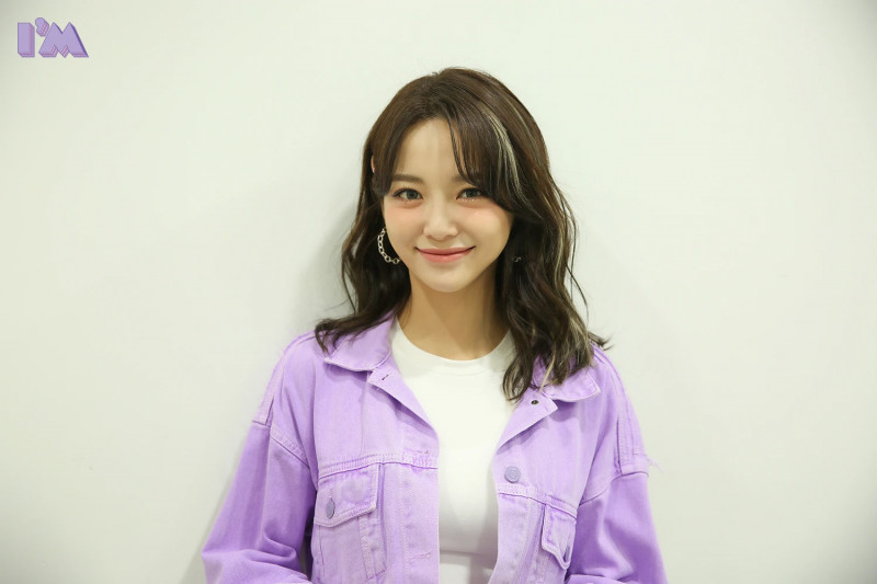 210430 Jellyfish Naver Post - Sejeong 'Warning' Music Show Behind documents 11