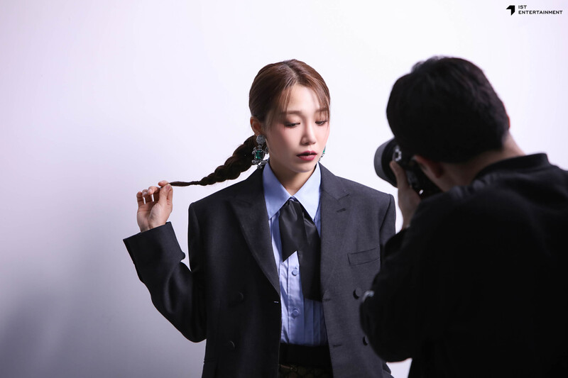 230510 IST Naver post - EUNJI behind the scenes for Cosmopolitan Magazine - May 2023 issue documents 18