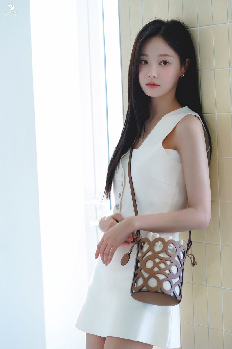 230330 9Ato Entertainment Naver Post - Yeonwoo - Oryany Photoshoot Behind documents 1