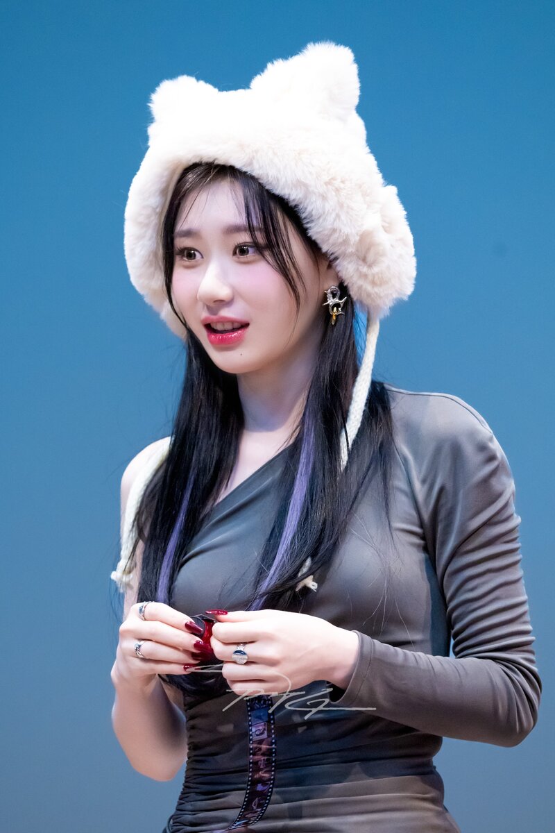 240119 ITZY Chaeryeong - SOUNDWAVE Fansign Event documents 8