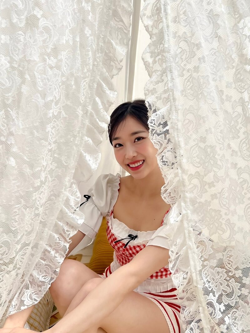 220521 STAYC Twitter Update - Sumin documents 2