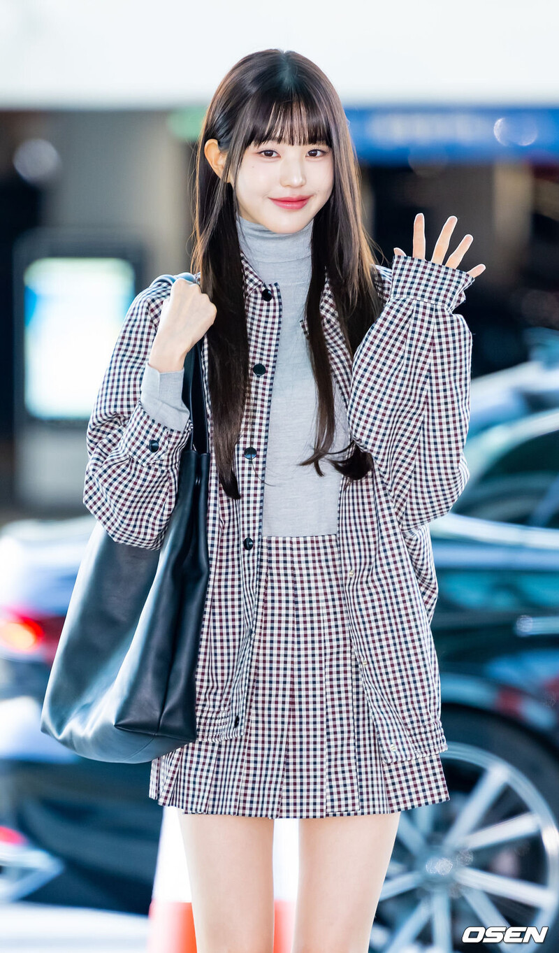 231002 IVE Jang Wonyoung - Incheon International Airport | Kpopping