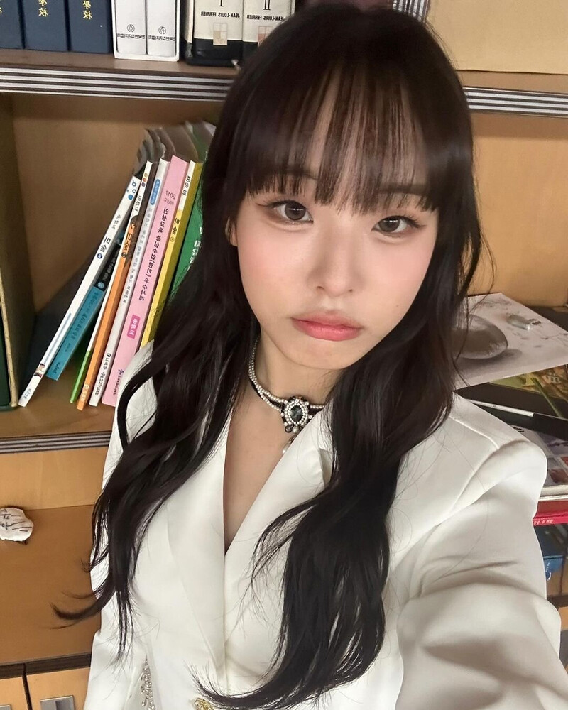 231129 CLASS:y Instagram Update - Kim Seonyou documents 2