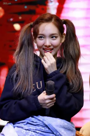 190929 TWICE Nayeon