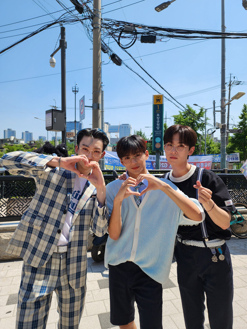 230702 Xodiac Twitter Update - SPECIAL LOVE, SPECIAL CHALLENGE Behind Photos documents 2