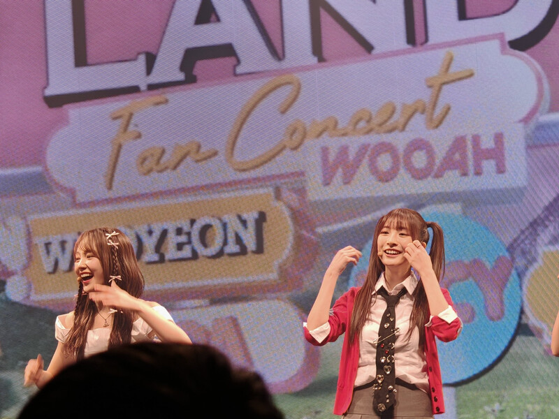 241112 WOOAH - at "2024 WOOAH Japan 2nd Concert 'WOOAH-LAND AGAIN' in Tokyo, Japan" documents 8