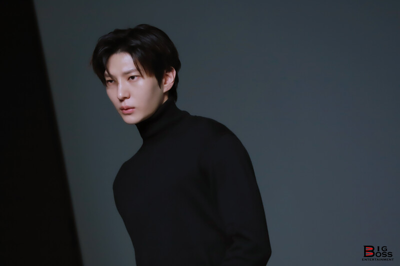 240622 - Naver - VIXX Leo New Profile Behind Photos documents 2