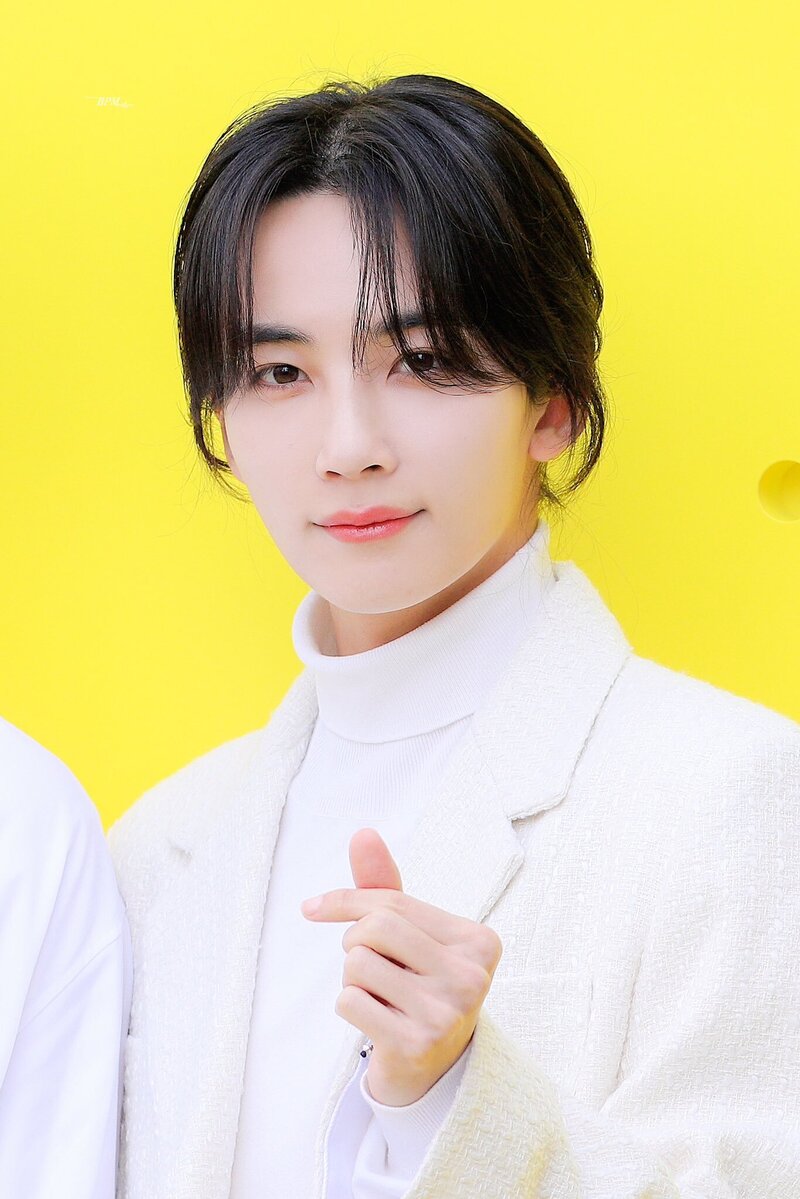 230303 SEVENTEEN Jeonghan at the Acqua Di Parma Perfume Launching Event documents 23