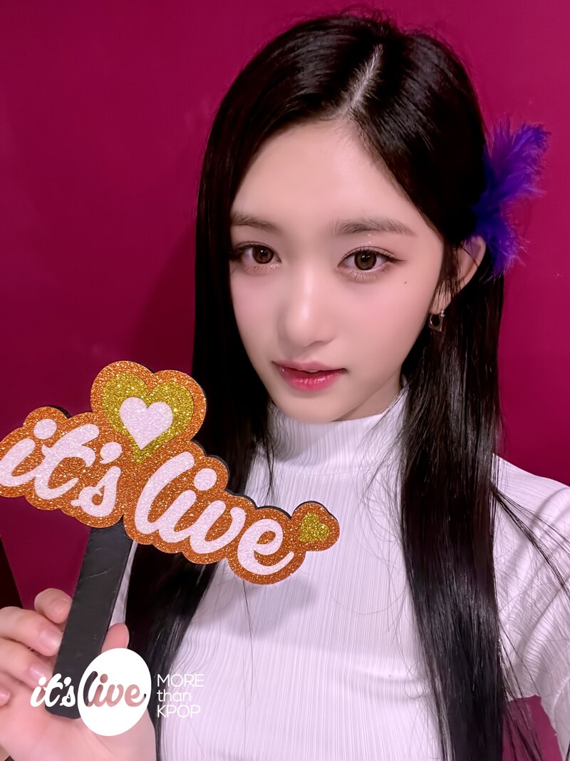 230420 itsLIVE Twitter Update - IVE documents 5