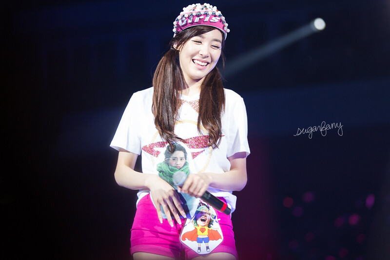 130720-130721 Girls' Generation Tiffany at Girls & Peace in Taiwan documents 1