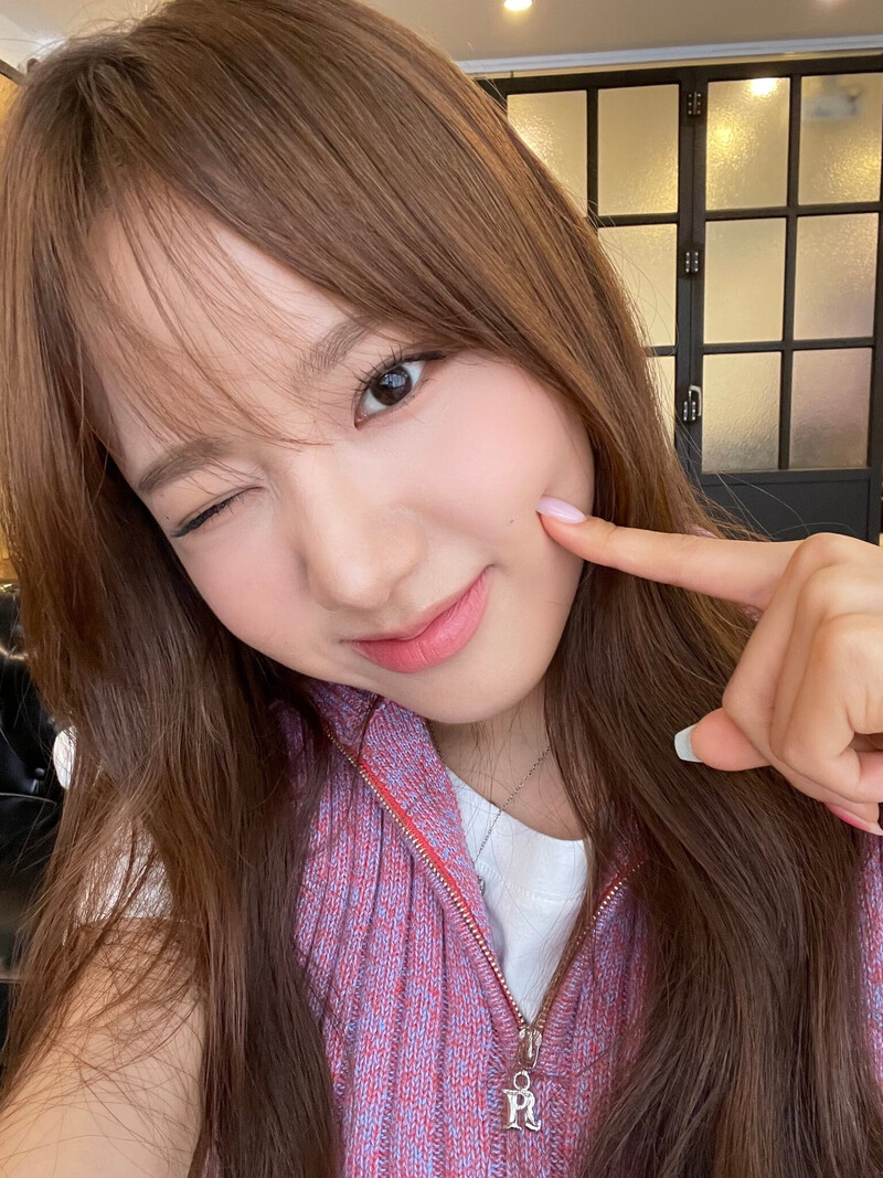 230415 FIFTY FIFTY Twitter Update - Saena documents 1