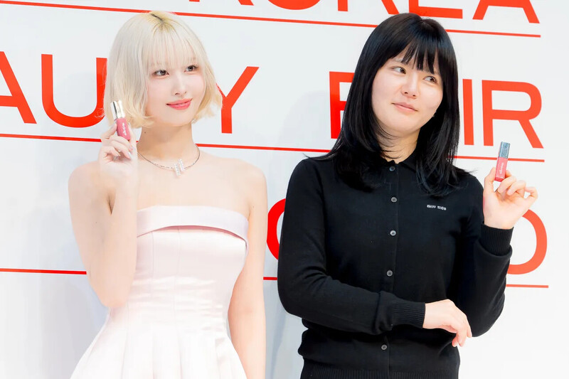 241013 TWICE Momo - Allure K-Beauty Fair in Tokyo documents 1