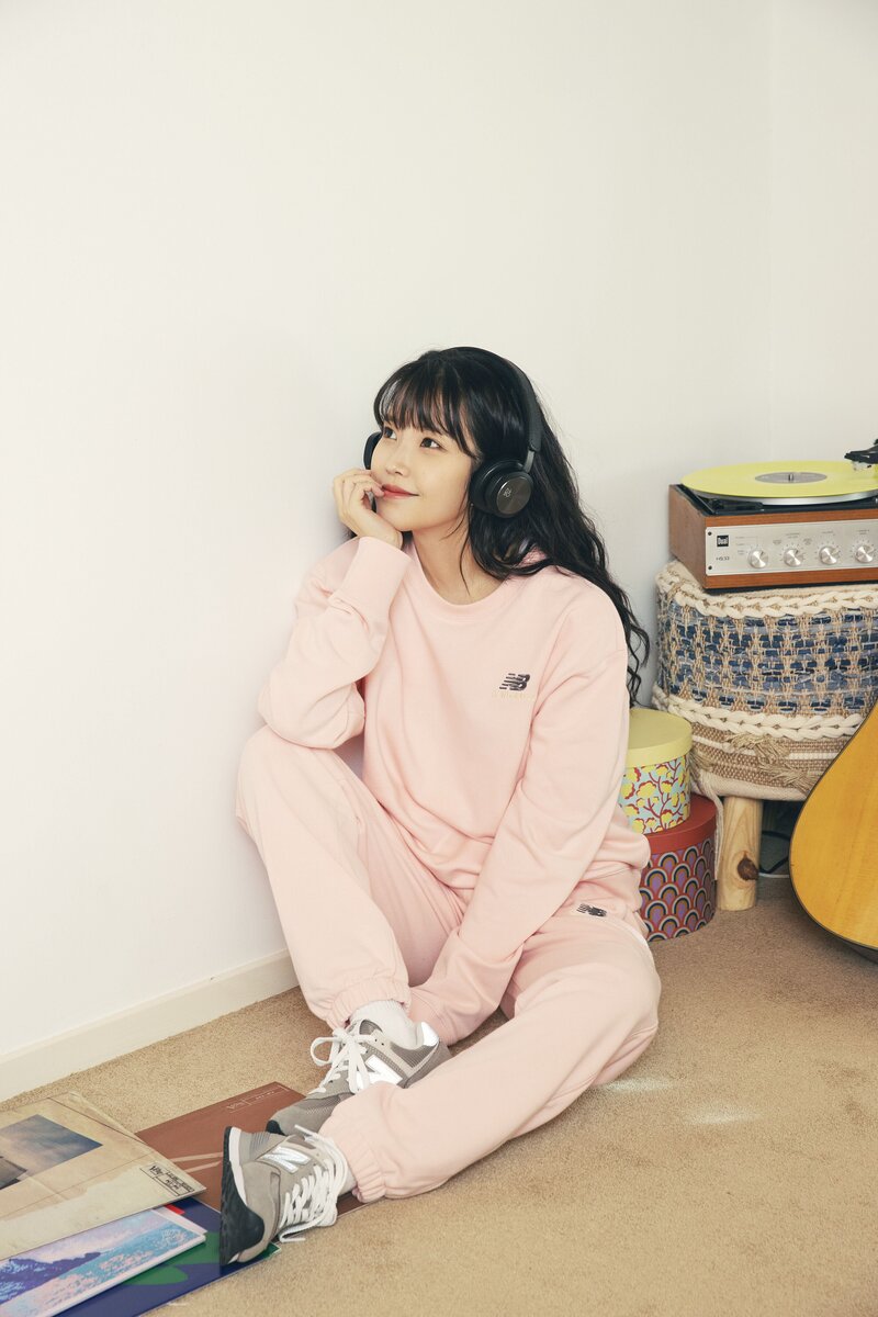 IU for New Balance 2022 SS 'Blessed' Campaign documents 20