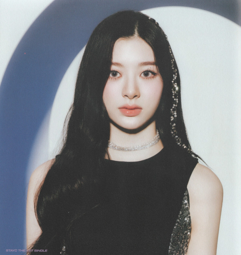 STAYC - 'Star To A Young Culture' Album [SCANS] documents 10