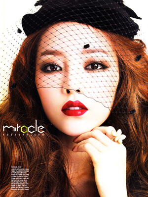 Goo Hara for ELLE Girl Korea - April 2013 Issue [SCANS]