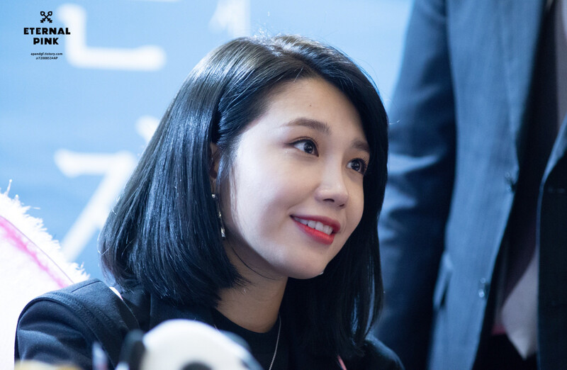 181109 Apink EUNJI at Hyehwa Busan Fansign event documents 4