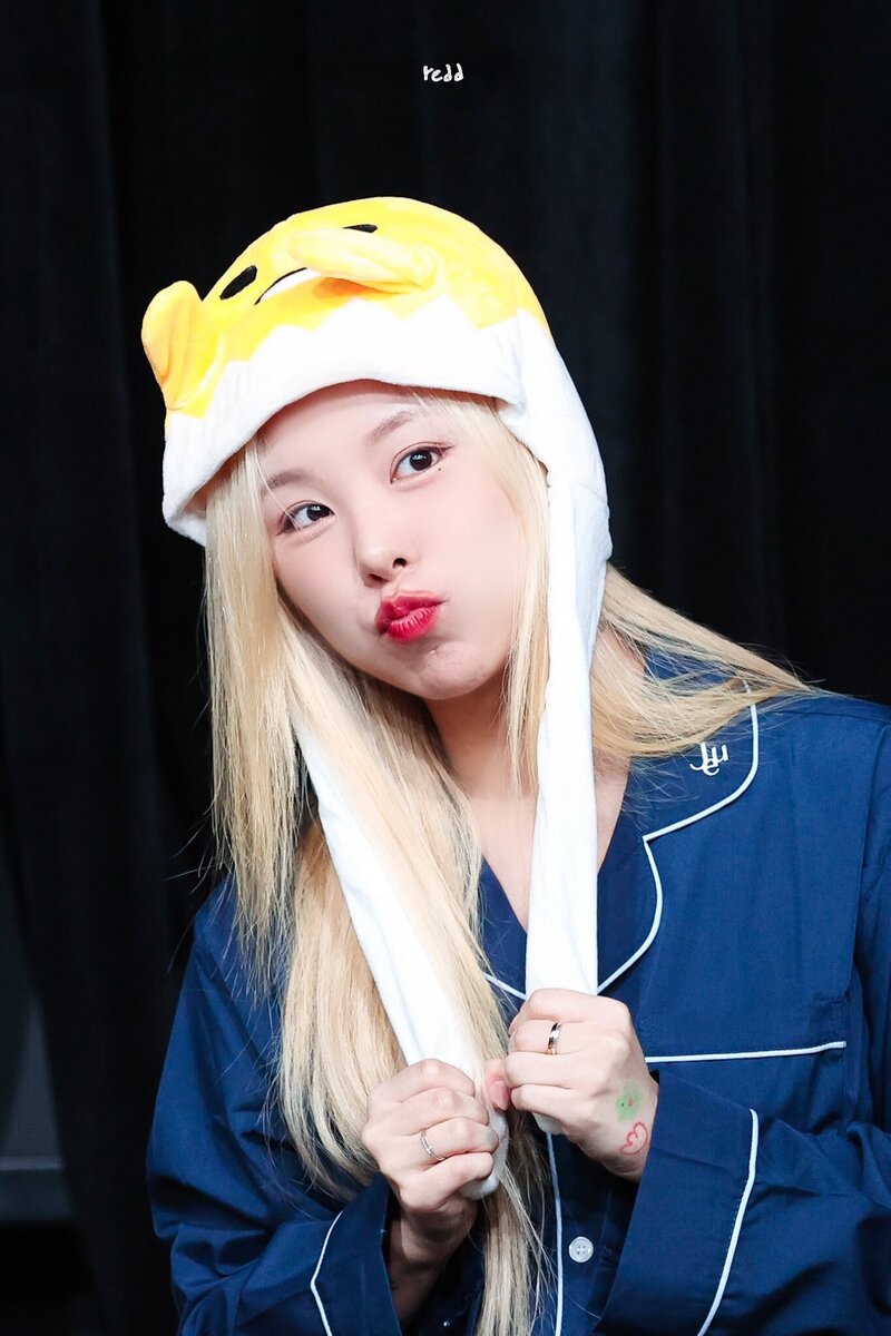 231105 Whee In - Fansign documents 14