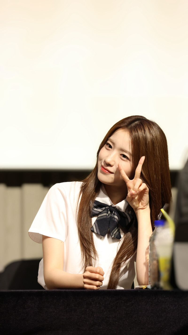 240810 WOOAH - WOOYEON at fansign event documents 12