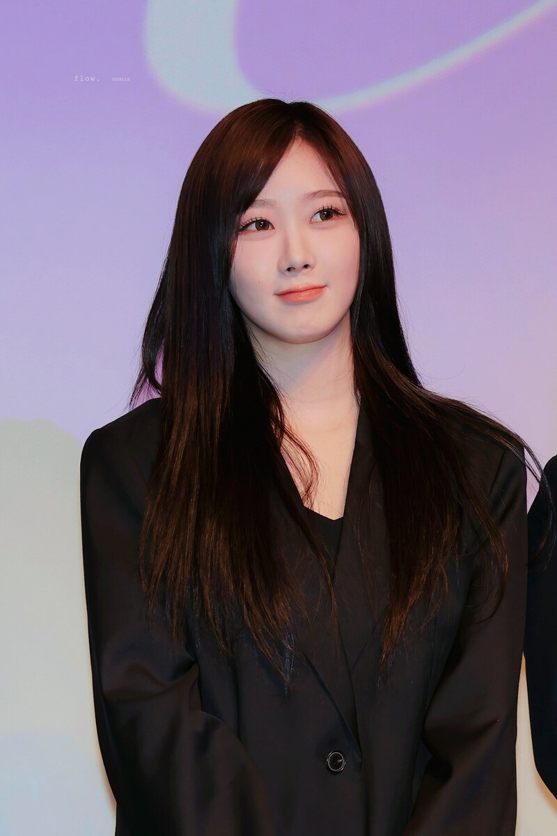 240214 aespa Giselle - ‘My First Page’ Movie Stage Greeting documents 3