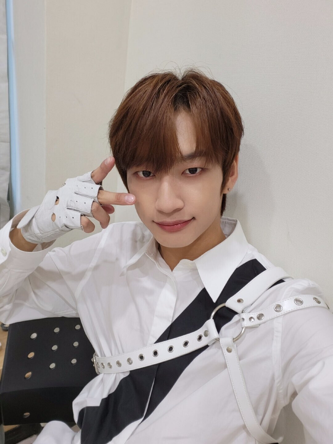 220730 OMEGA X Twitter Update Taedong kpopping