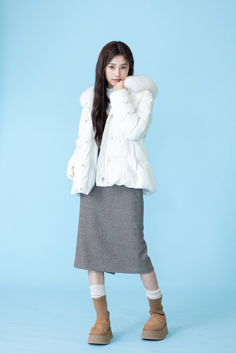 KANG HYEWON - Roem F/W Behind the Scenes documents 27