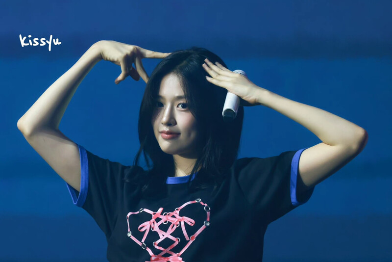 240810 IVE Yujin - 1st World Tour ‘Show What I Have’ in Seoul Day 1 documents 26