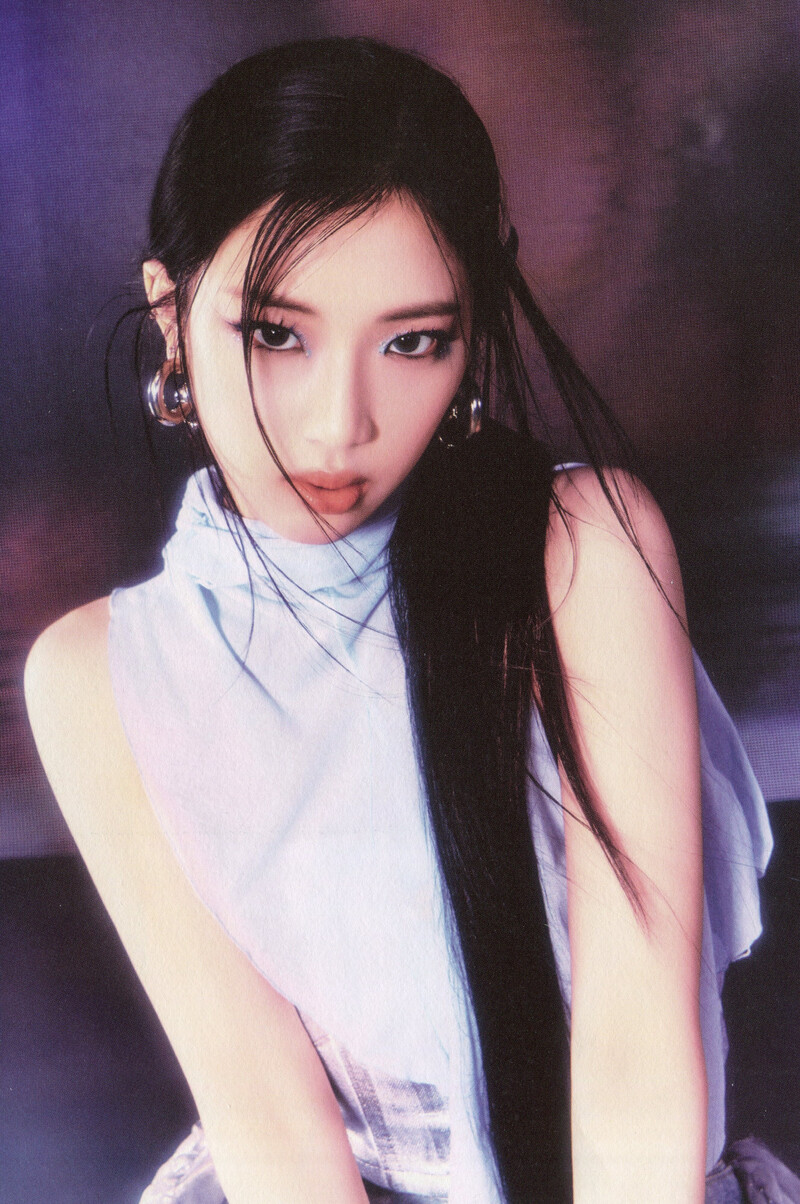 BABYMONSTER - 1st Album 'DRIP' [Scans] documents 3