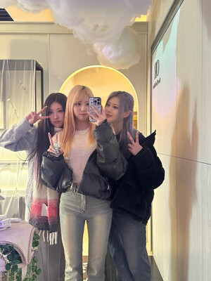 241206 - PURPLE KISS Twitter Update with CHAEIN, SWAN n IREH