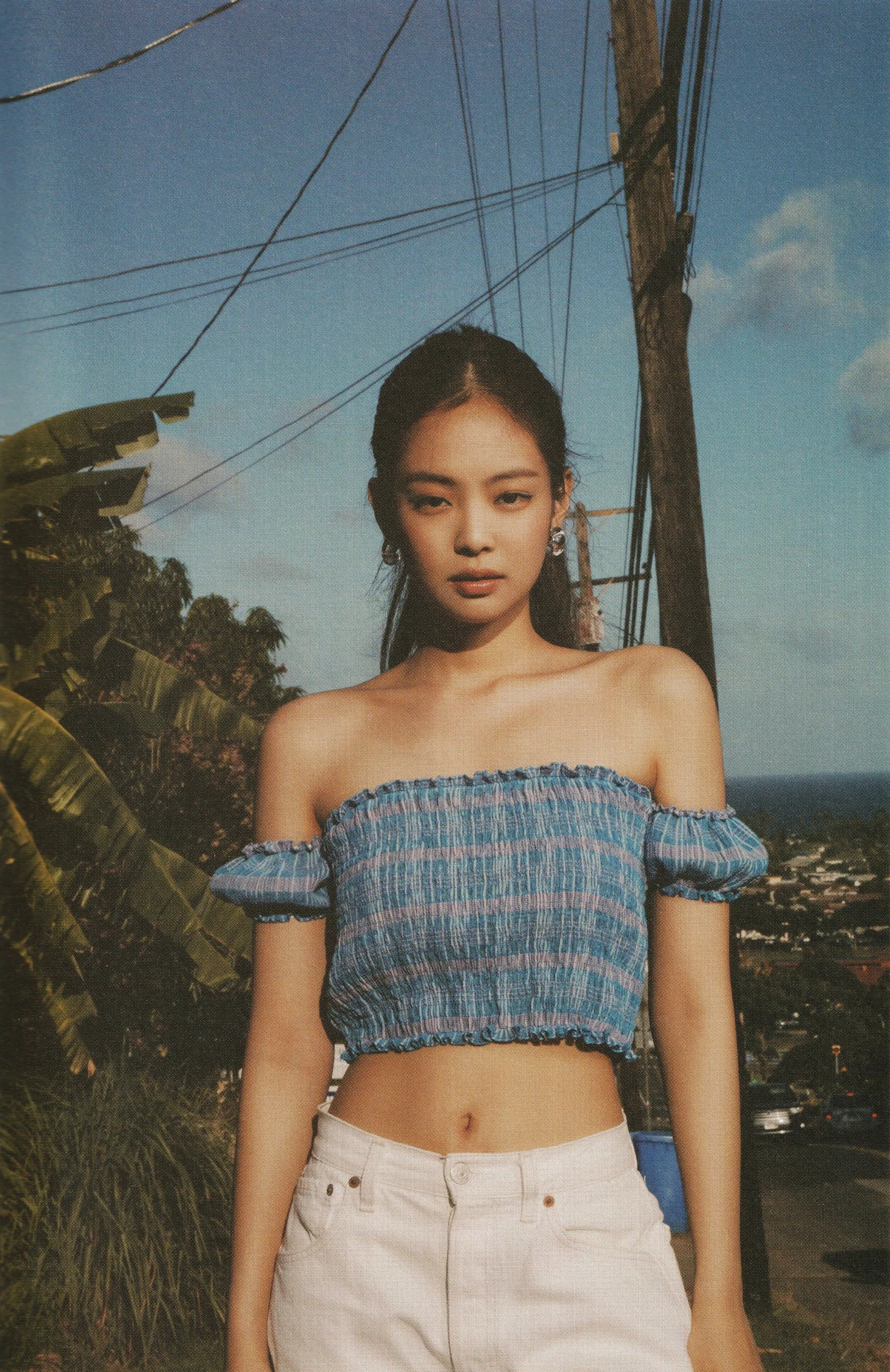 SCAN] 2019 BLACKPINK Summer Diary in Hawaii - Jennie | kpopping