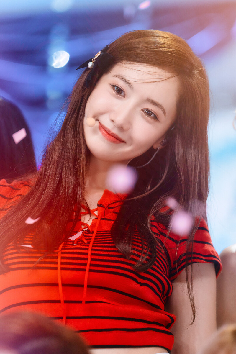 220821 Girls' Generation Yoona - 'FOREVER 1' at Inkigayo documents 5