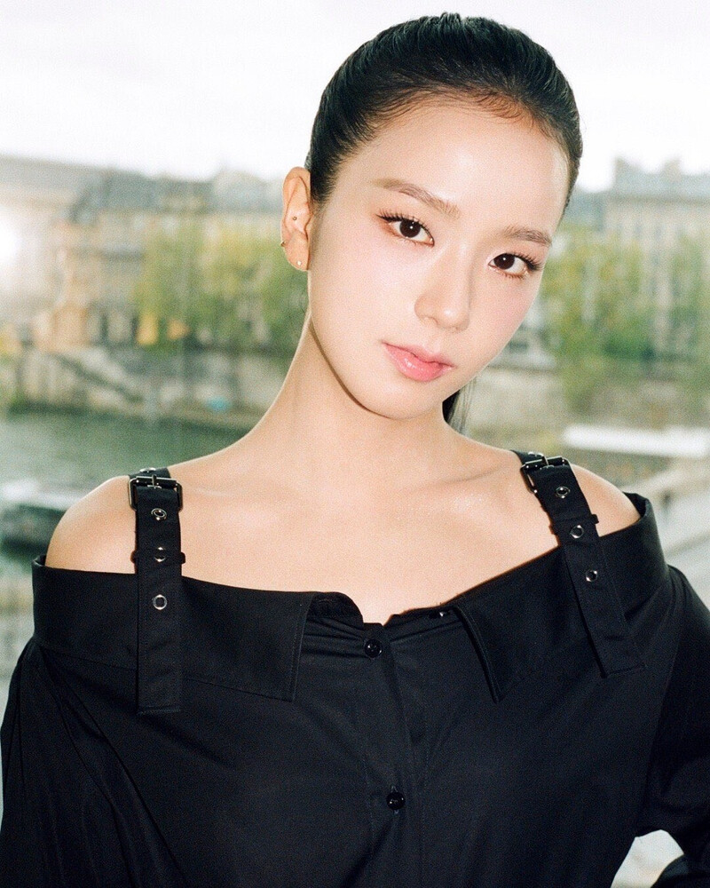 241001 JISOO Weibo Update documents 1