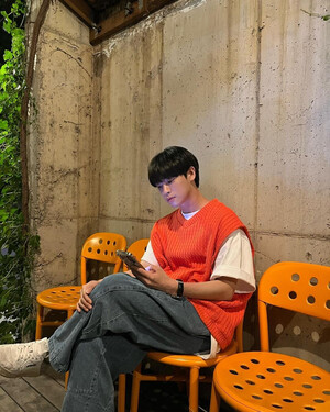 220619 Karam Instagram Update