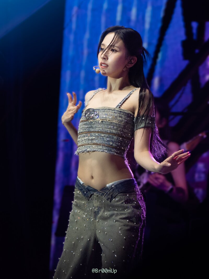 230706 TWICE Mina - ‘READY TO BE’ World Tour in New York | kpopping