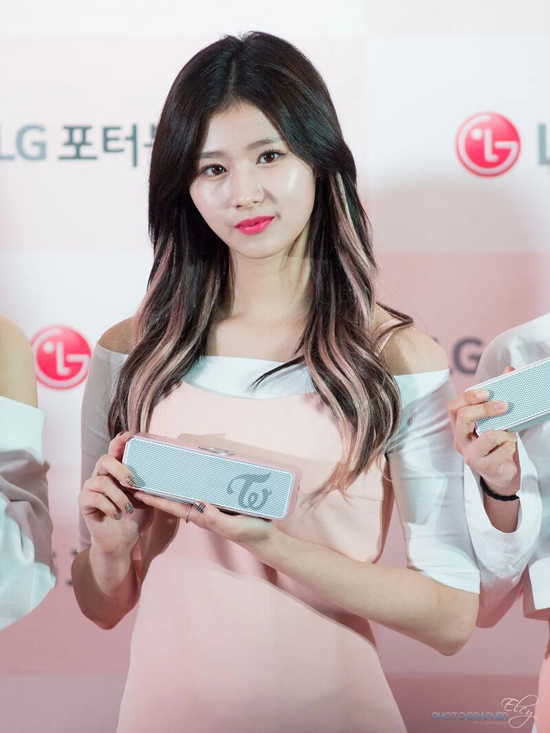 Sana600.jpg