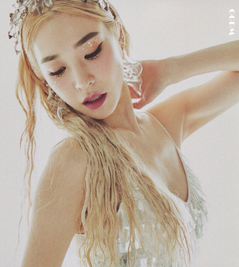 [SCANS] Tiffany Young - 'Lips on Lips' documents 2